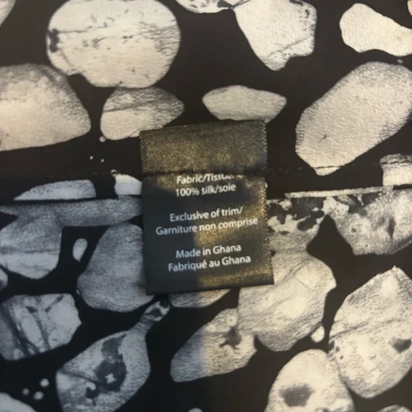 Osei Duro Black & White Printed Silk Shift Dress - Picture 5 of 6